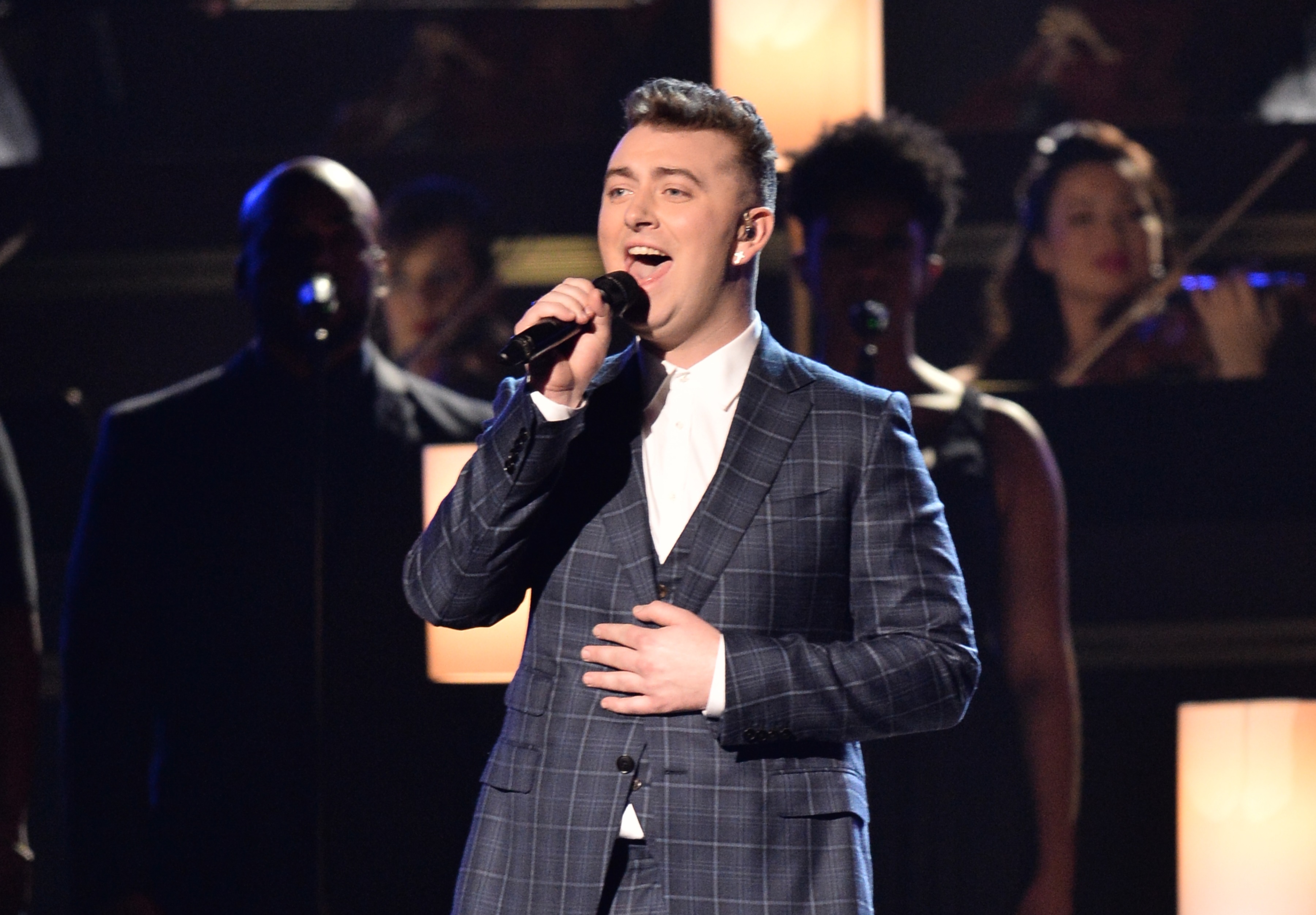 Sam Smith el gran ganador en la noche de los Grammy