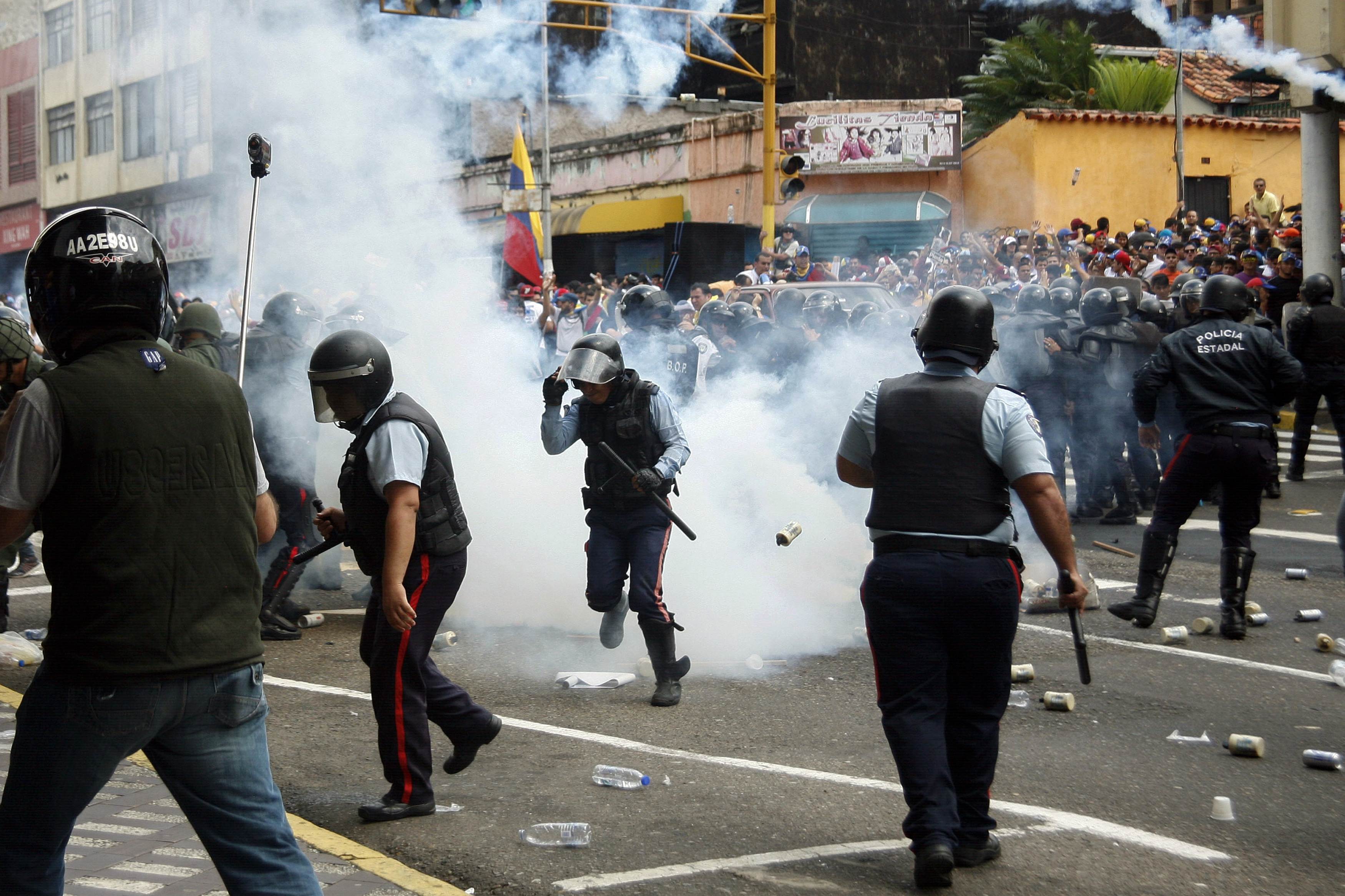 Liberados con medidas cautelares estudiantes detenidos en Táchira el 12F