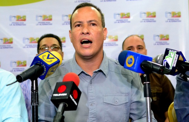 Velásquez solicitará a EE UU aclarar si funcionarios sancionados poseen bienes en su territorio