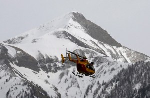 Mueren tres esquiadores por avalancha en Alpes franceses