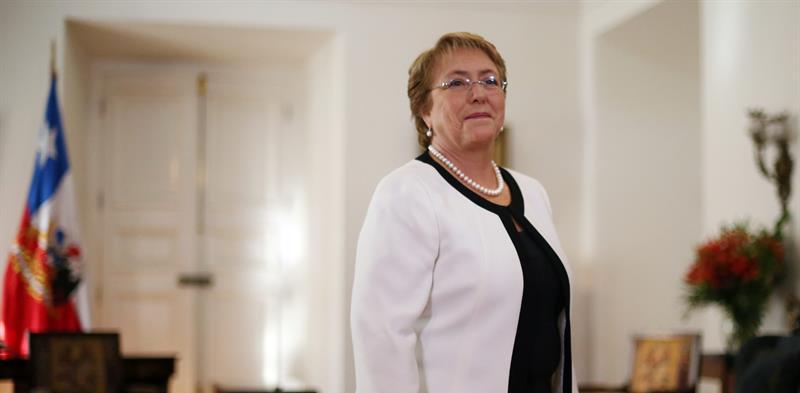 Bachelet viajará a Paraguay en mayo