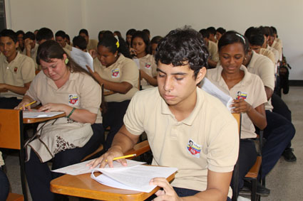 Hasta este viernes los bachilleres podrán inscribirse en el Sistema Nacional de Ingreso