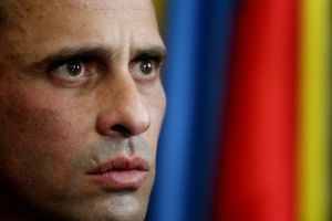 Capriles pide investigar denuncias por narcotráfico publicadas en el Wall Street Journal