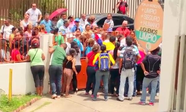 Fiscalía investiga la agresión a trabajadores de la Alcaldía de Mario Briceño Iragorry en Aragua