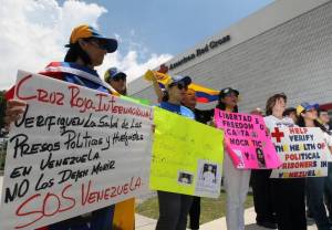 Venezolanos en Miami inician campaña a favor de presos políticos