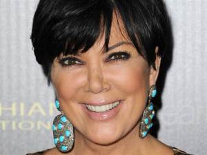La mamá de las Kardashian estrenó nuevo rostro este 2018 (Foto)