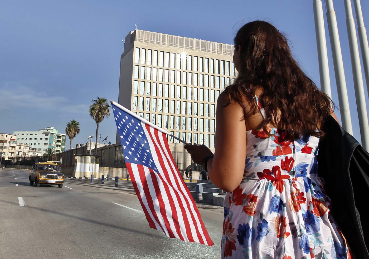Gobierno de EEUU prepara alivio de normas para hacer negocios con Cuba