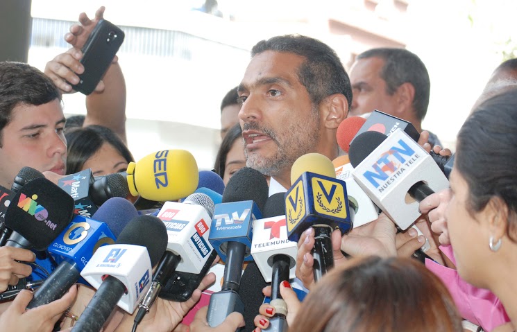Lo que dijo el abogado de Leopoldo López tras declaración del fiscal Franklin Nieves