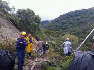 Emergencia en San Cristóbal por lluvias; 2500 familias siguen aisladas