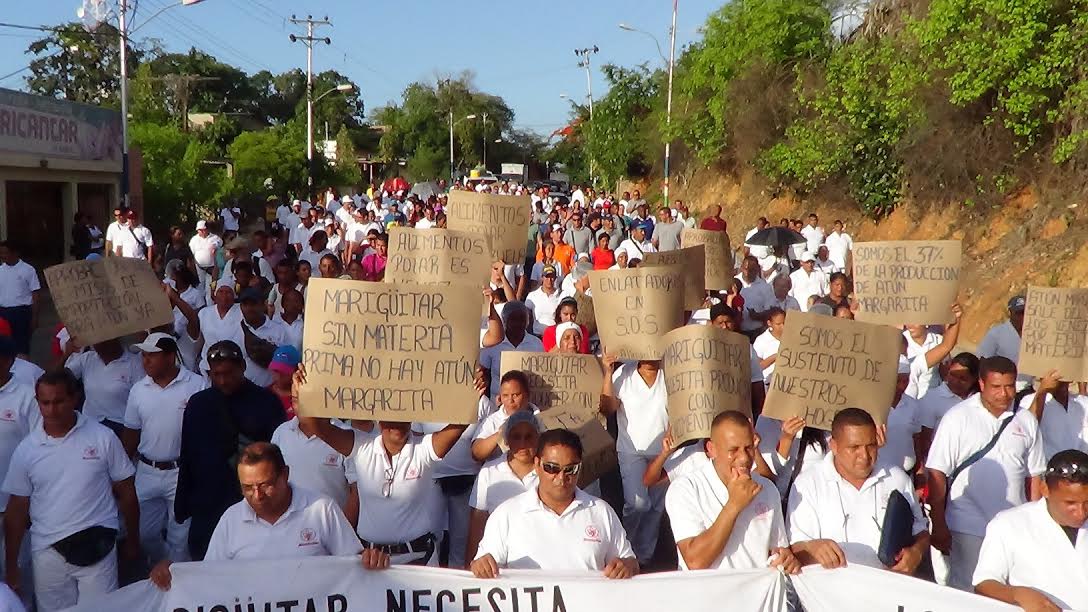 Mientras el gobierno promueve la importación del atún, trabajadores del sector se quedarán sin empleo