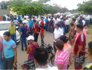 Protestan en Guanare por asesinato de taxista