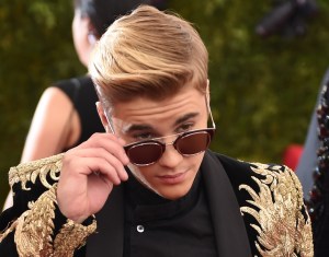 Justin Bieber preocupa a sus fans por su demacrado aspecto