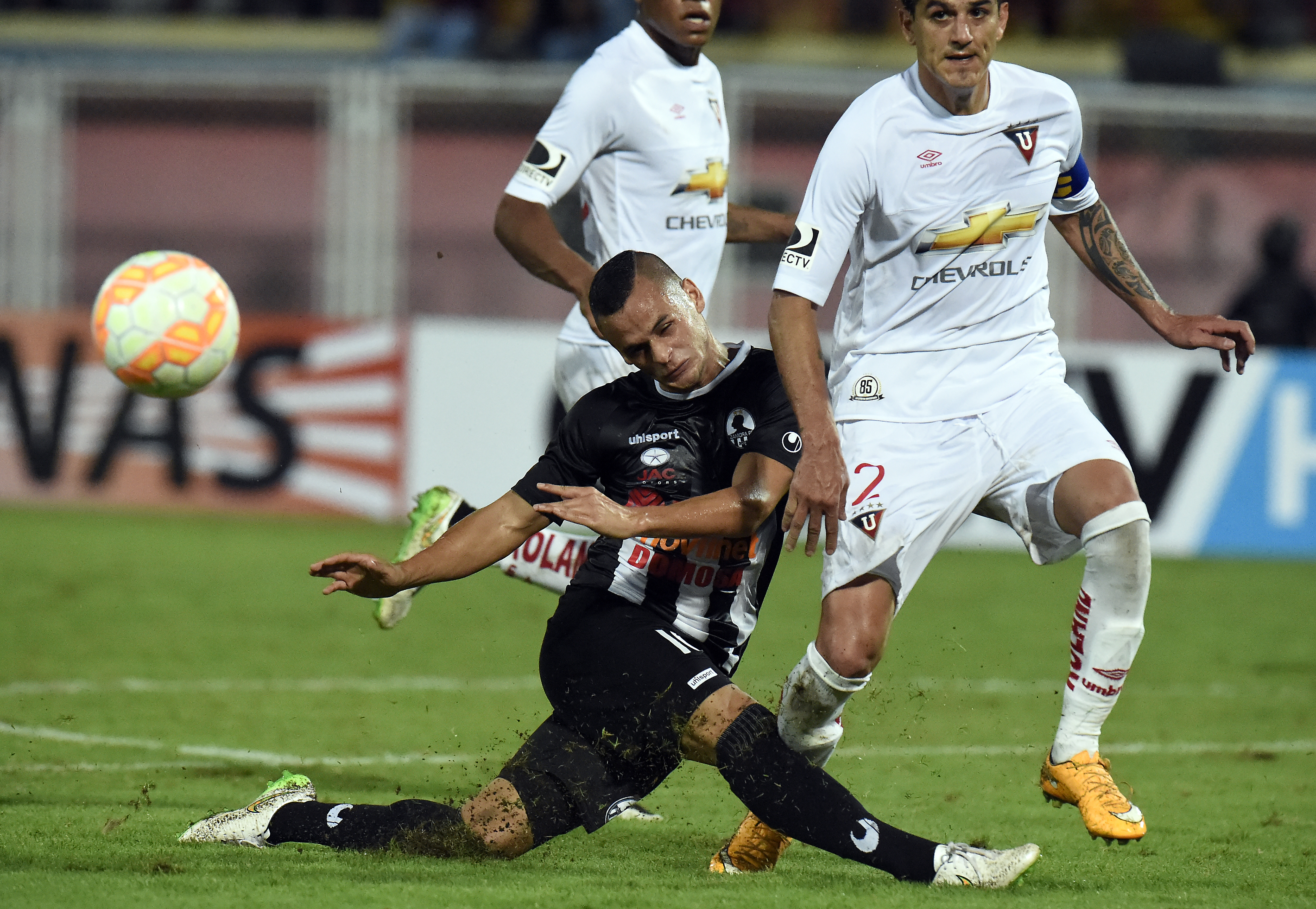 Zamora y Liga de Quito empatan 1-1 en la ida de la primera fase de Sudamericana