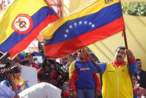 En medio de la crisis fronteriza, Maduro se va de gira a Vietnam y China