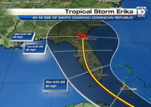 Tormenta “Erika” tocaría tierra en la Florida el lunes en la mañana