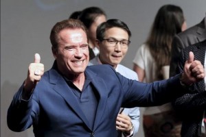 Schwarzenegger reemplazará a Trump como presentador de programa de televisión