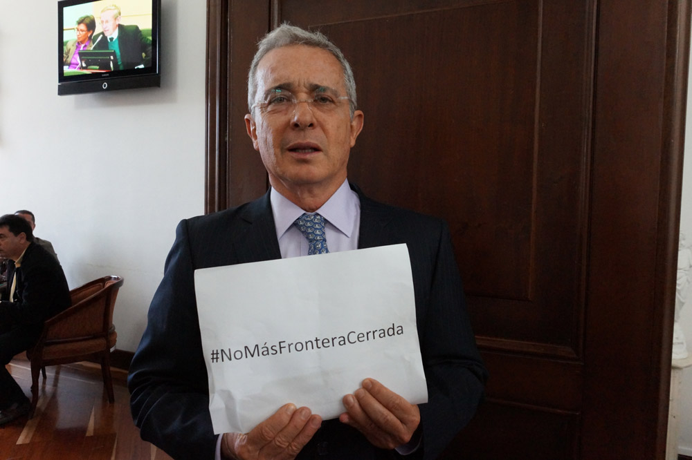 Congresistas Holguín, Cabal y Uribe exigen #NoMásFronteraCerrada (FOTOS)