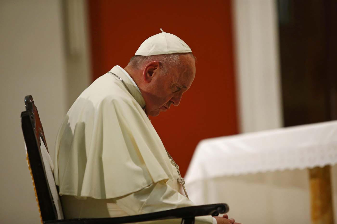 El Papa insta a sembrar reconciliación en su última misa en Cuba