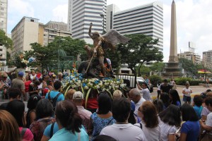 San Miguel Arcángel saldrá en hombros desde Altamira este sábado