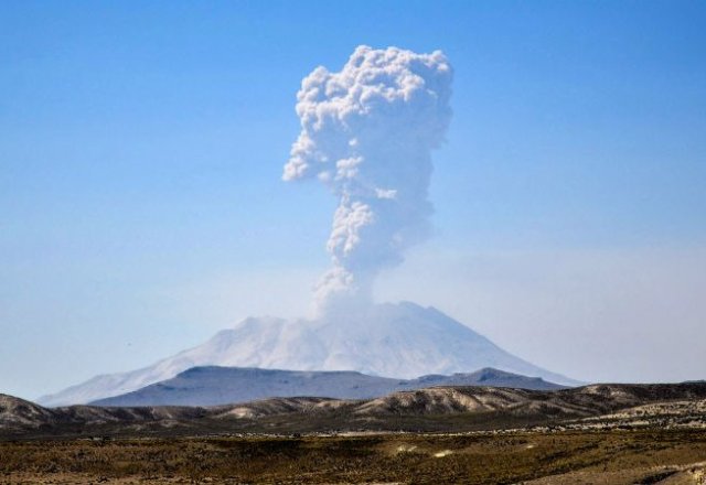 volcan-ubinas-registran-dos-nu-jpg_654x469