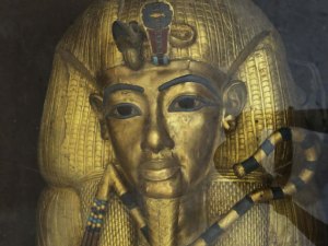 Habría cámaras ocultas en la tumba del rey Tutankamon