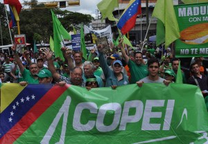 Continua el secuestro de Copei tras nombramiento del TSJ de Maduro (Comunicado)