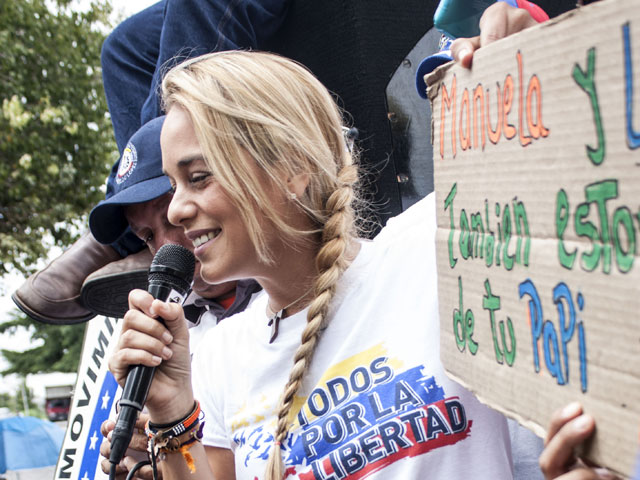 Lilian Tintori: A Venezuela la vamos a rescatar con nuestro voto el #6D