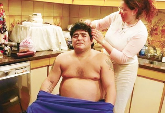 Maradona ya bajó 8 kilos y se quedará 10 días en Venezuela