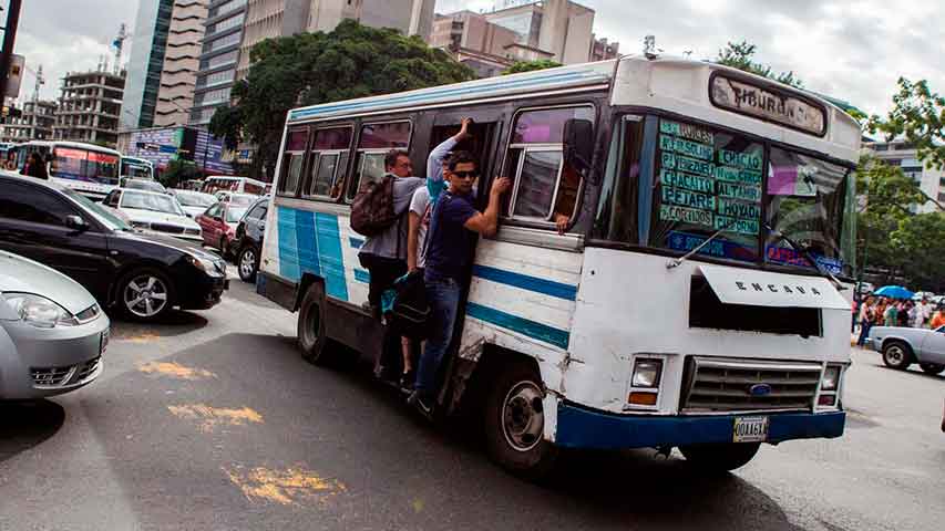 Cedice: Centralismo y mal manejo de recursos atentaron contra movilidad urbana