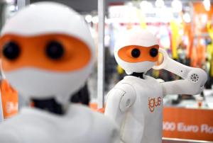 Los robots interactivos de uso doméstico conquistan Tokio