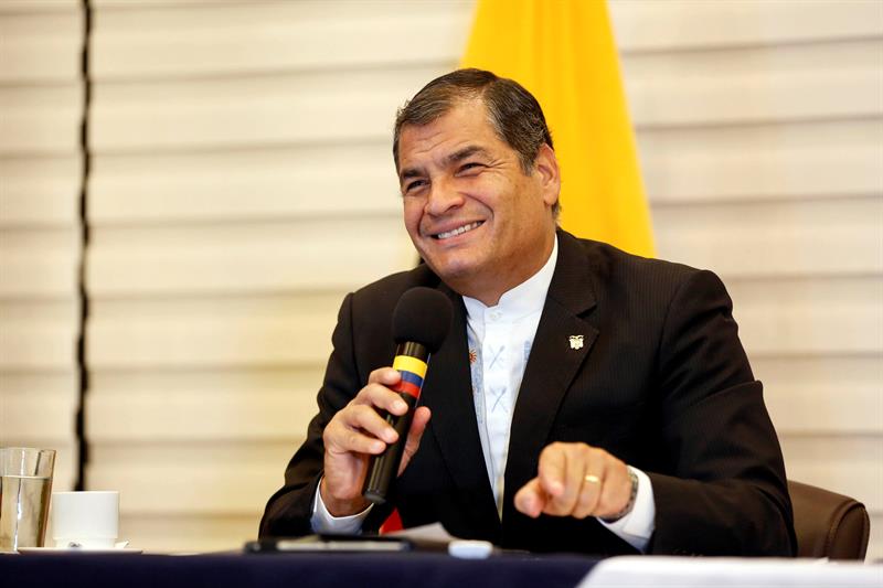 Correa felicita a Kuczynski por su triunfo en Perú