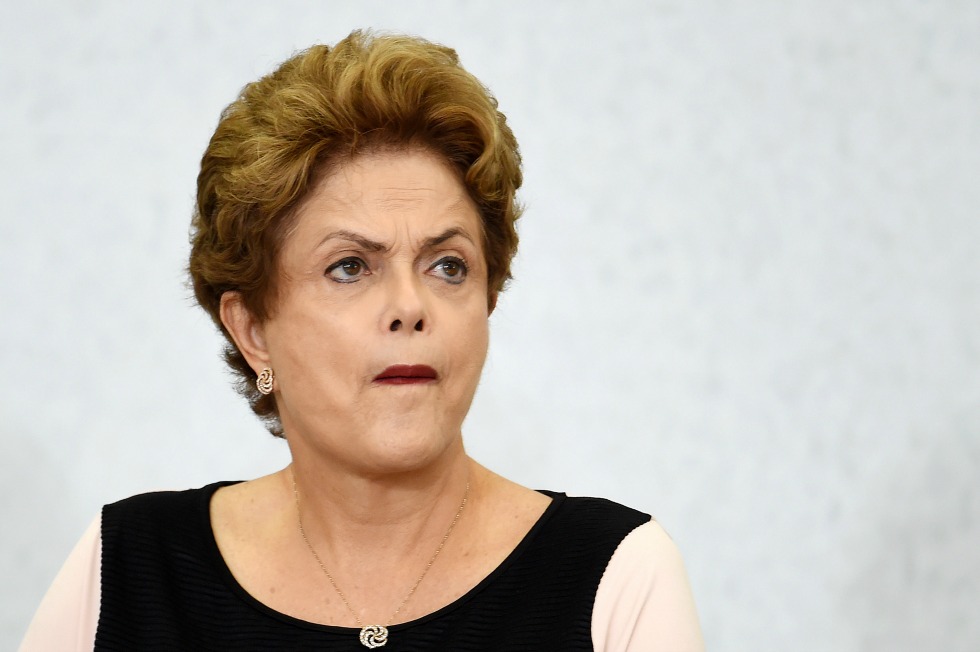 Corte Suprema de Brasil decide que el proceso contra Rousseff debe comenzar de nuevo