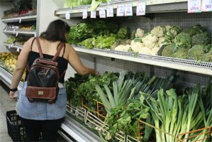 Consumidores consideran costosa la dieta de inicio de año