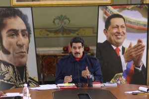 Maduro a Ramos Allup: En tu borrachera de poder quieres acabar con Chávez y Bolívar