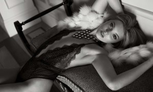 Simplemente impecable… la nueva sesión fotográfica de la supermodelo Elsa Hosk