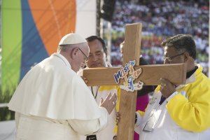 El papa Francisco culmina en Ciudad Juárez su viaje a México