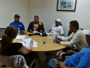 Comisión especial de la AN para la crisis en el sector de la pesca recibe a trabajadores