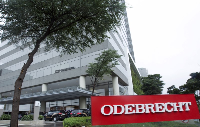 La Justicia peruana impone ocho años de cárcel a intermediario en venta de bonos a Odebrecht