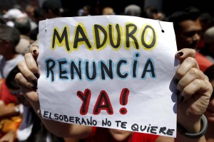 IMPERDIBLE: Lo que NO dice el decreto de Estado de Excepción de Maduro vía @RunRunesWEB