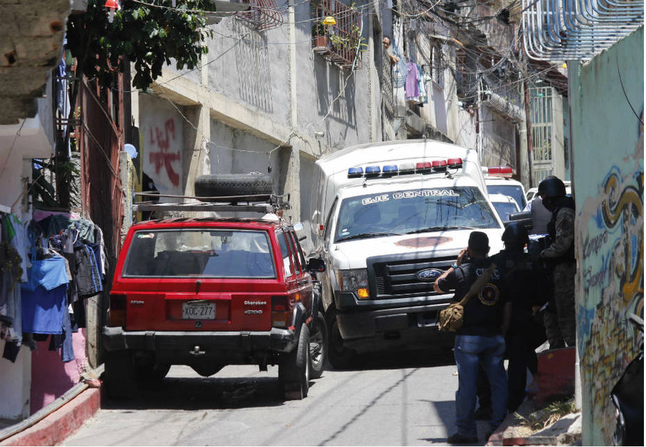 Violencia desplaza a vecinos de El Valle y de El Cementerio