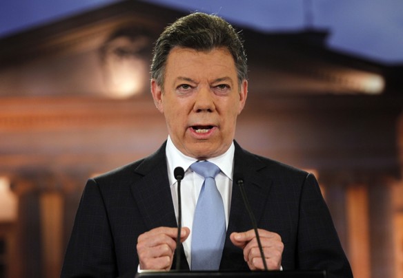 Juan Manuel Santos pidió la renuncia de sus ministros