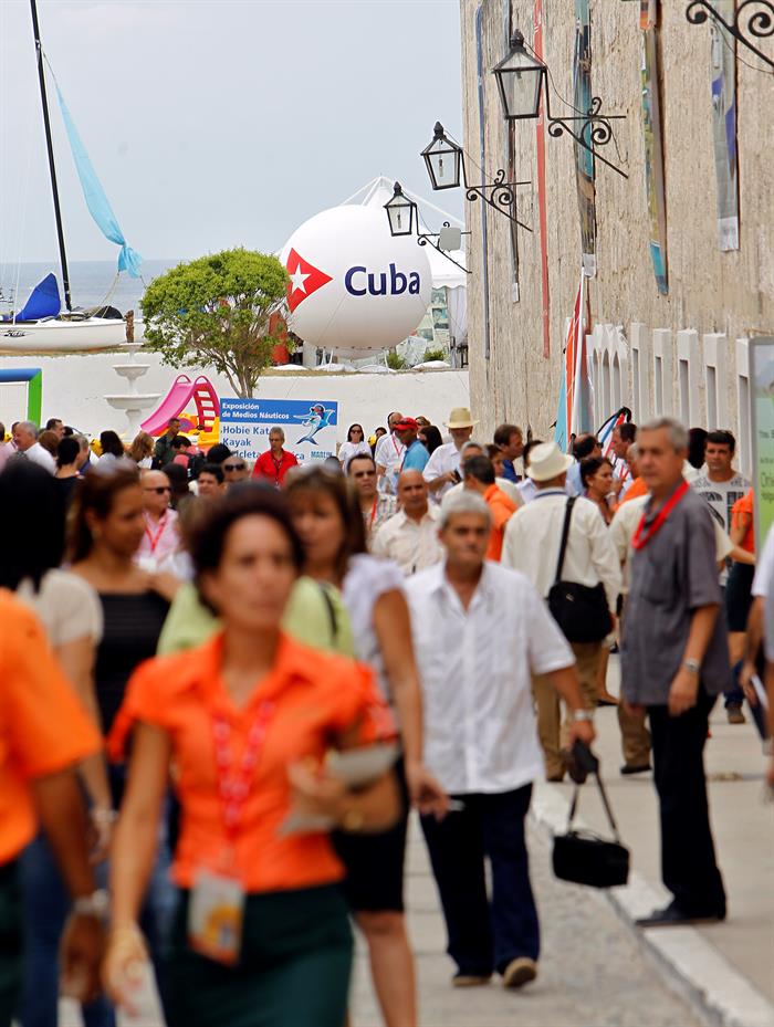 Más de 570 mil turistas han visitado La Habana en primer trimestre 2016