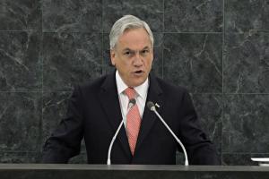 Piñera afianza ventaja para elección presidencial en Chile, según sondeo
