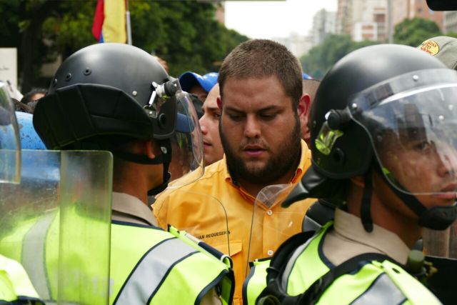 oposicion-avenida-libertador10