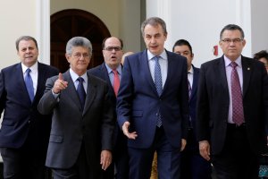 Zapatero de nuevo en Caracas para impulsar diálogo entre Gobierno y oposición