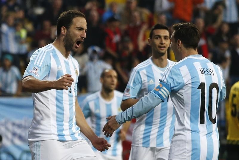 Presidente de la AFA dice que Argentina sí jugará la Copa América