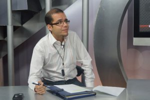 Carlos Ñañez: “El Gobierno quiere postrar a la población con los Clap”