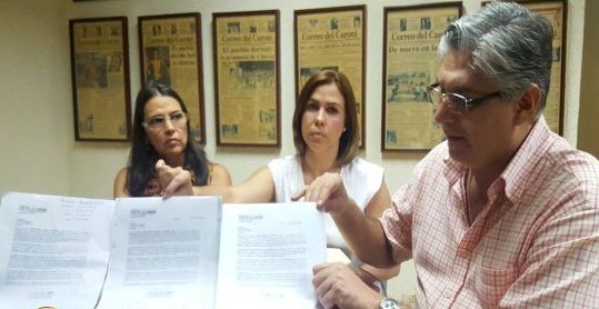 Despedidos del Seniat en Guayana por respaldar el referendo vencen el miedo validando sus firmas