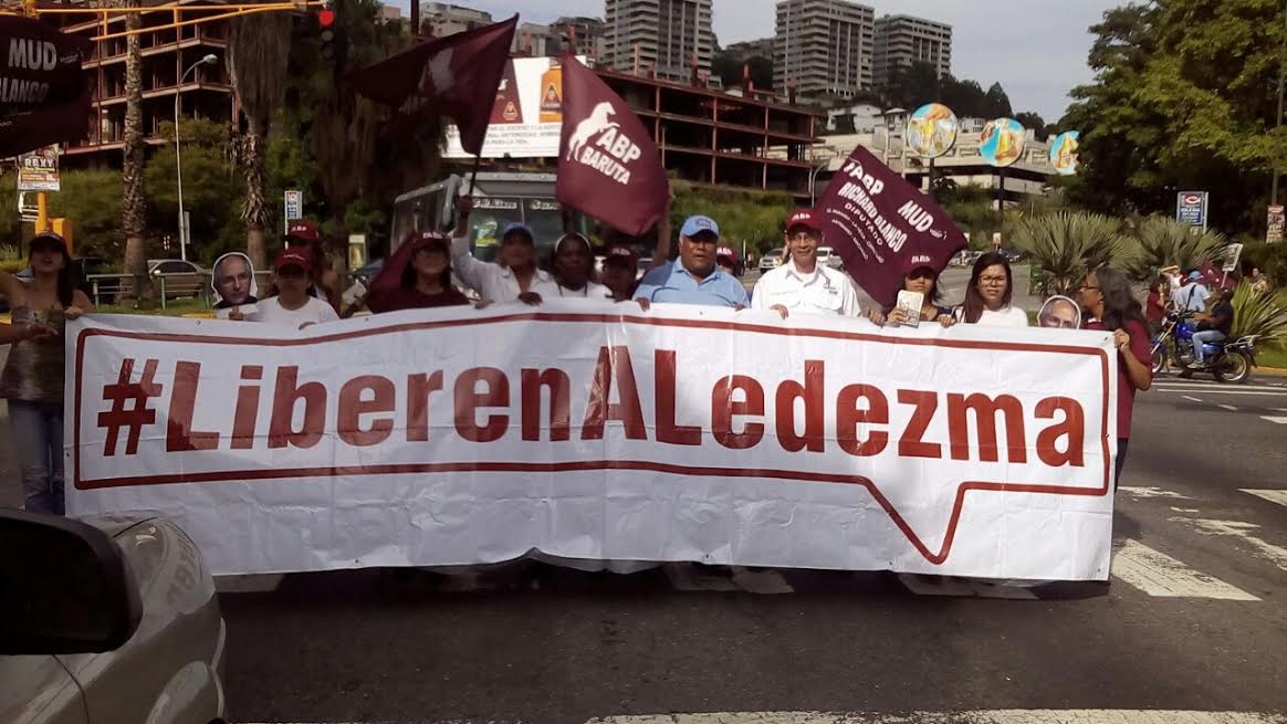 ABP realizó la actividad “Un grito por Ledezma”, por la libertad de todos los presos políticos
