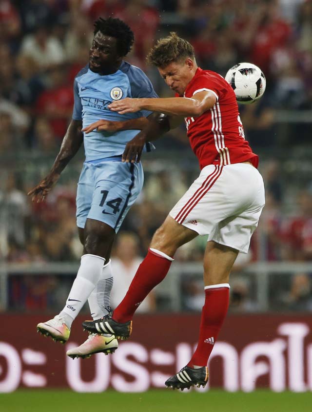 Football Soccer - Bayern Munich v Manchester City - Pre Season Friendly - Allianz Arena, Munich, Germany - 20/7/16 Manchester City's Wilfried Bony in action with Bayern Munich's Nicolas Feldhahn Action Images via Reuters / Michaela Rehle Livepic